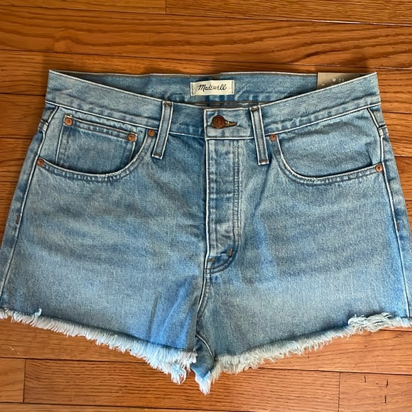 NWT PERFECT MEDIUM BLUE MADEWELL DENIM JEAN SHORTS! - Picture 1 of 7